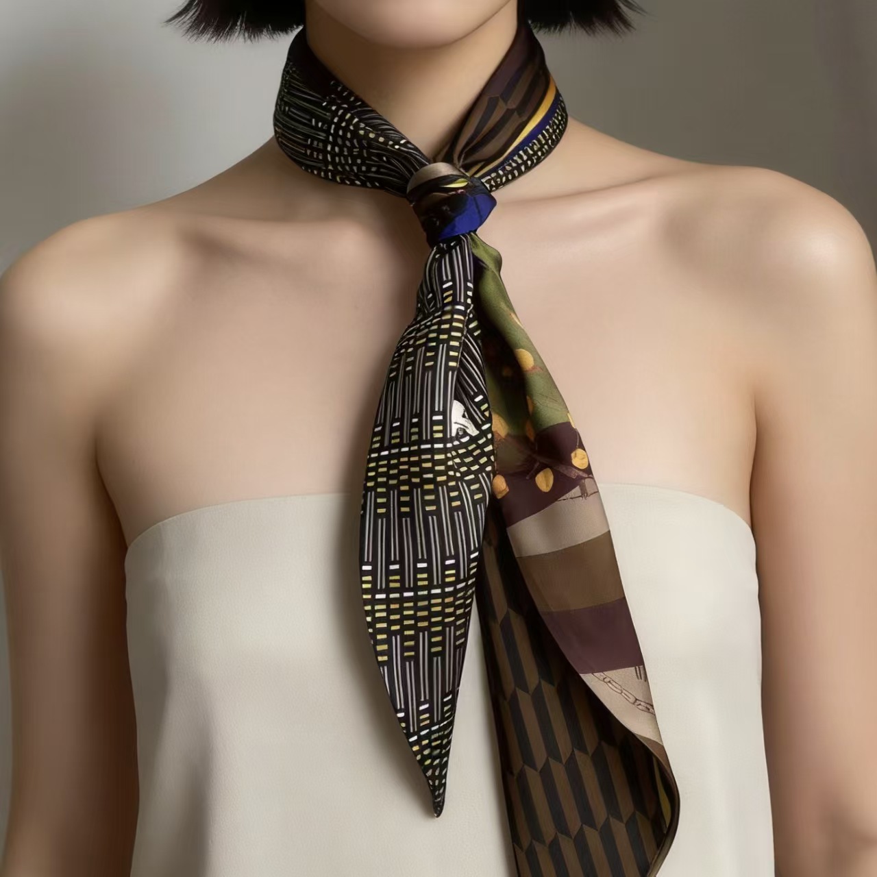 Luxury Print Long Hair Ribbon  – Ascot Neck Scarf Bewertung und Preis