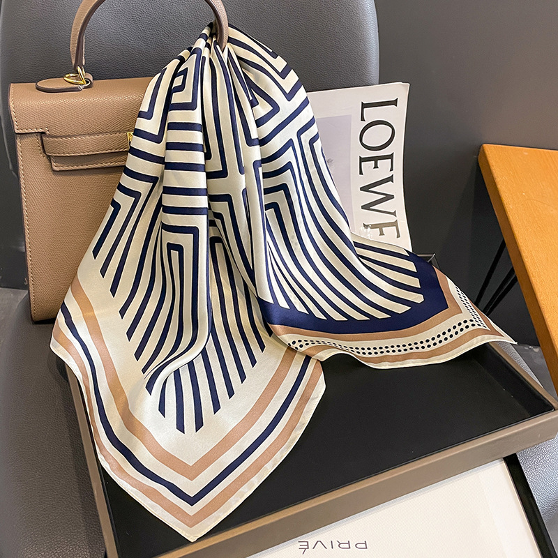 Luxury Brand Neckerchief Sprin – Ascot Neck Scarf Bewertung und Preis