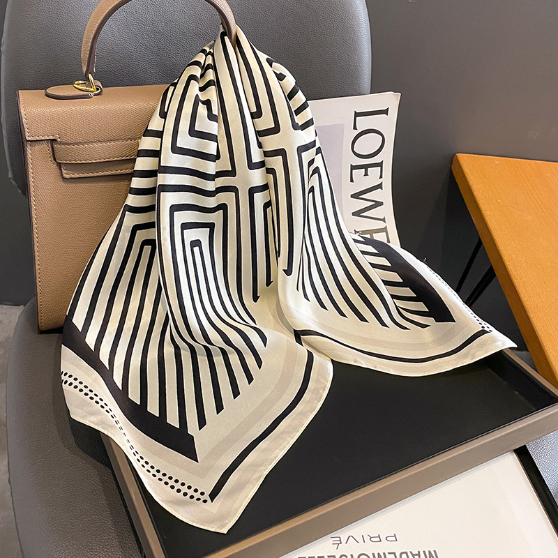 Luxury Brand Neckerchief Sprin – Ascot Neck Scarf Bewertung und Preis